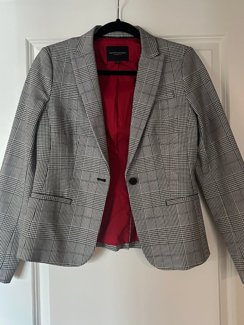 Banana Republic - Glen Plaid Classic Fit Blazer - Size 2